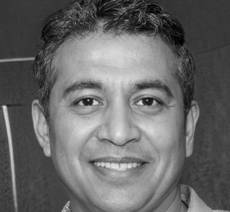 財經分析師王彥霖專業照片